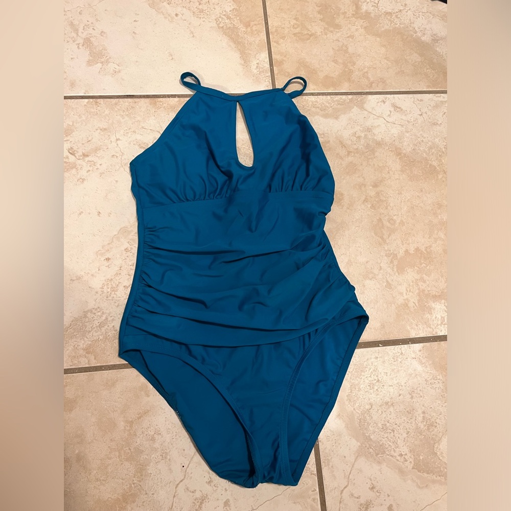 Perfect swimsuit for this summer